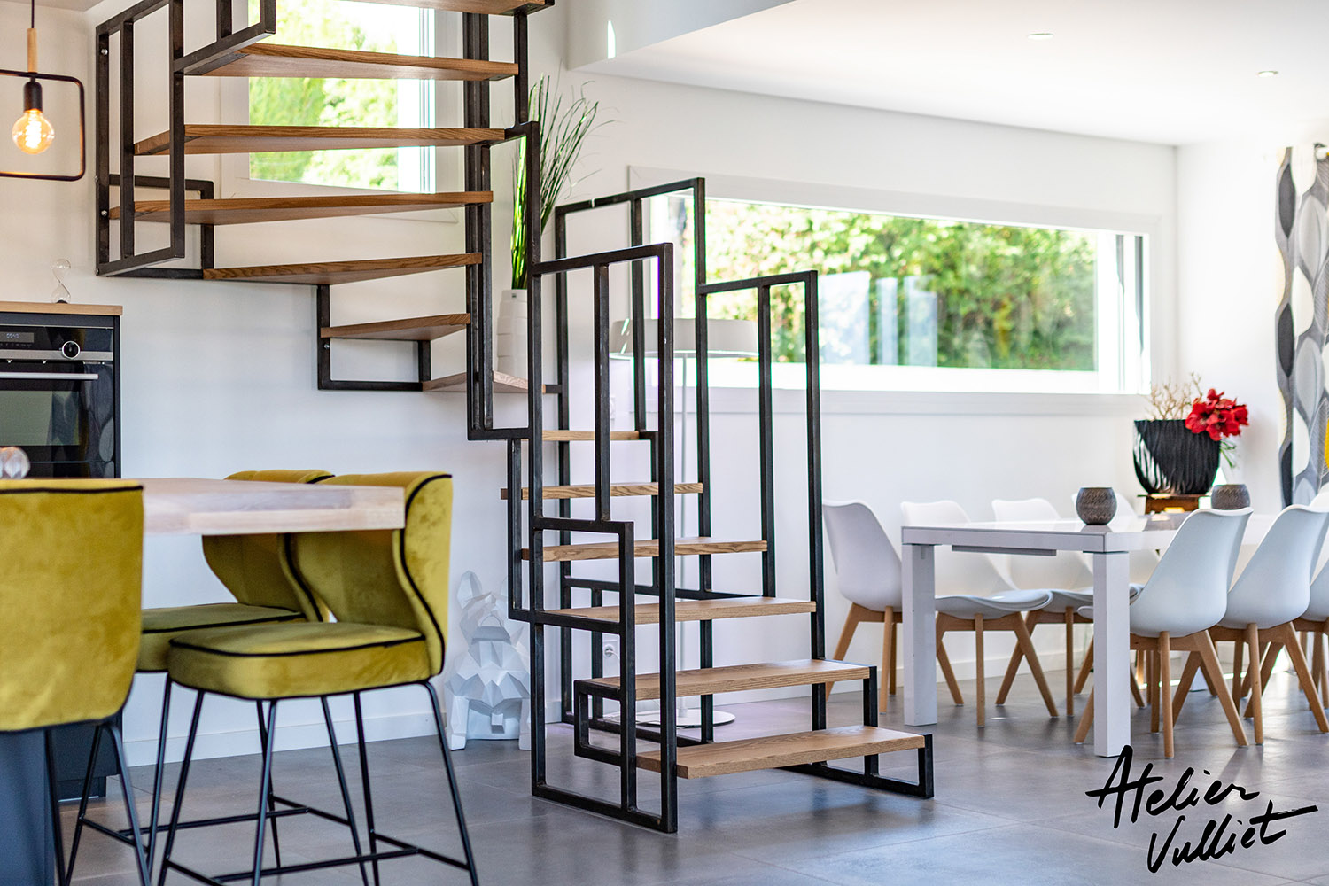 escalier design en acier et en bois a Annecy